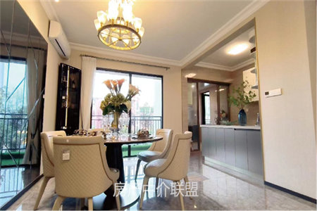 城北大自然花苑一楼，3室2厅1卫63.8万95m2出售